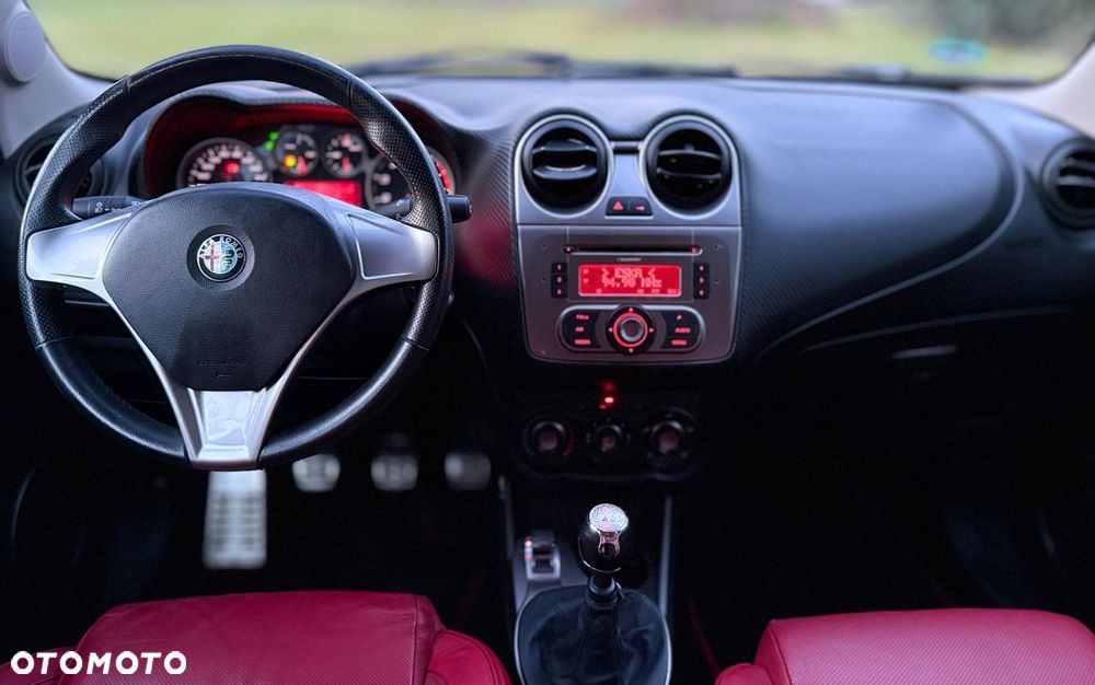 Alfa Romeo Mito - 12