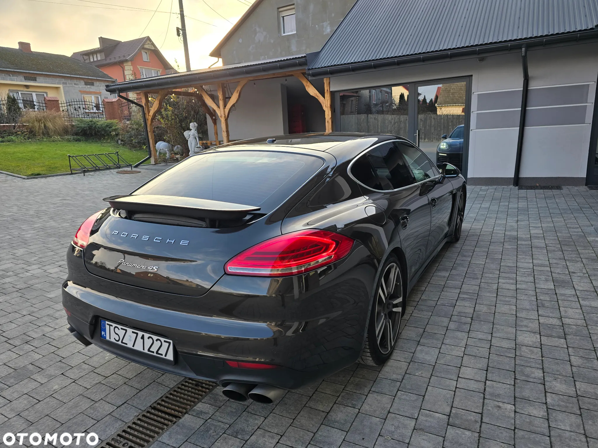 Porsche Panamera 4S Executive PDK - 3