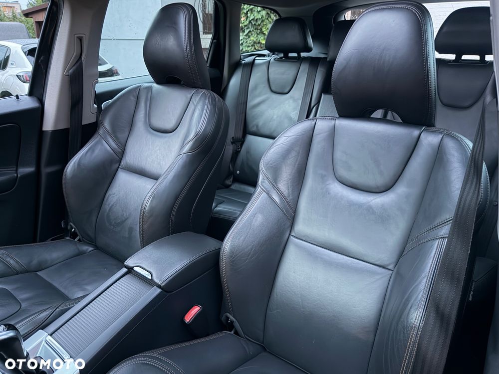 Volvo XC 60 D4 Drive-E Momentum - 35