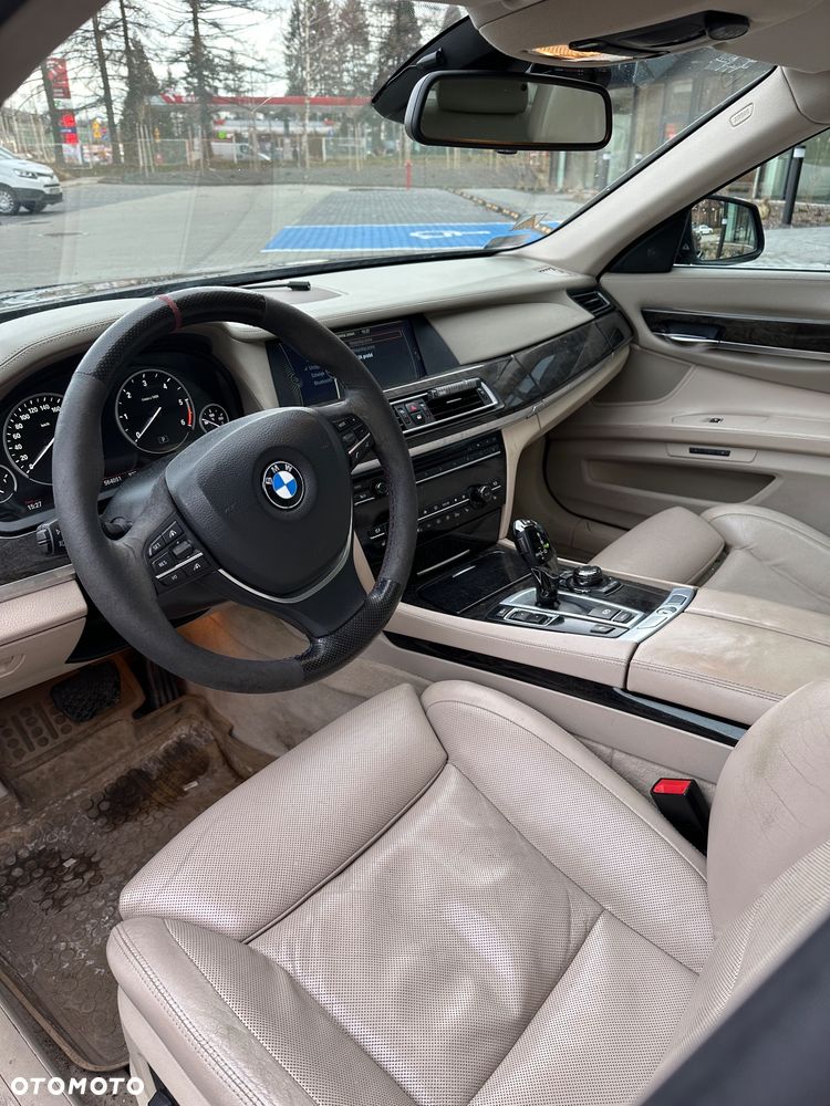 BMW Seria 7 - 14