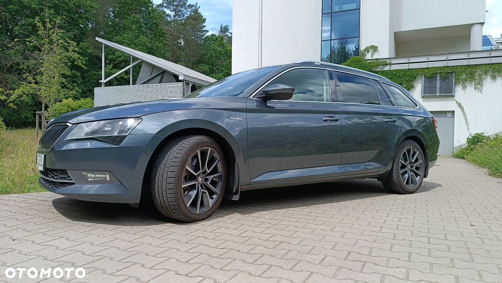 Skoda Superb 2.0 TDI 4x4 Style - 35