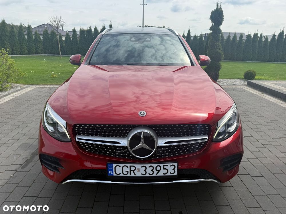 Mercedes-Benz GLC 300 4Matic 9G-TRONIC AMG Line - 1