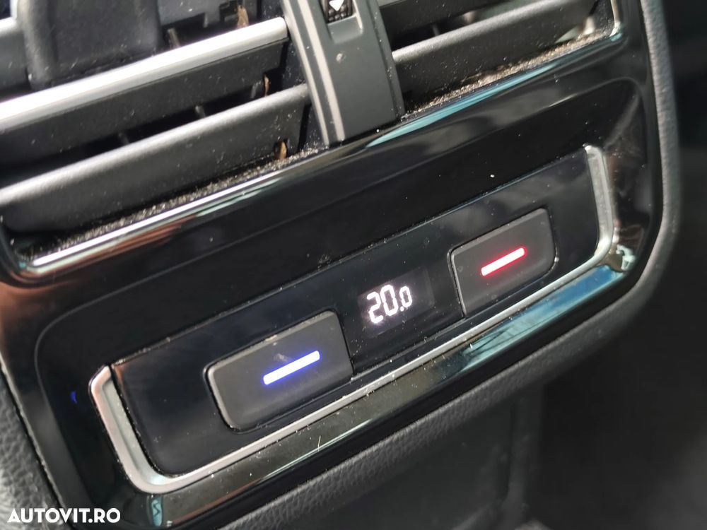 Volkswagen Passat - 18