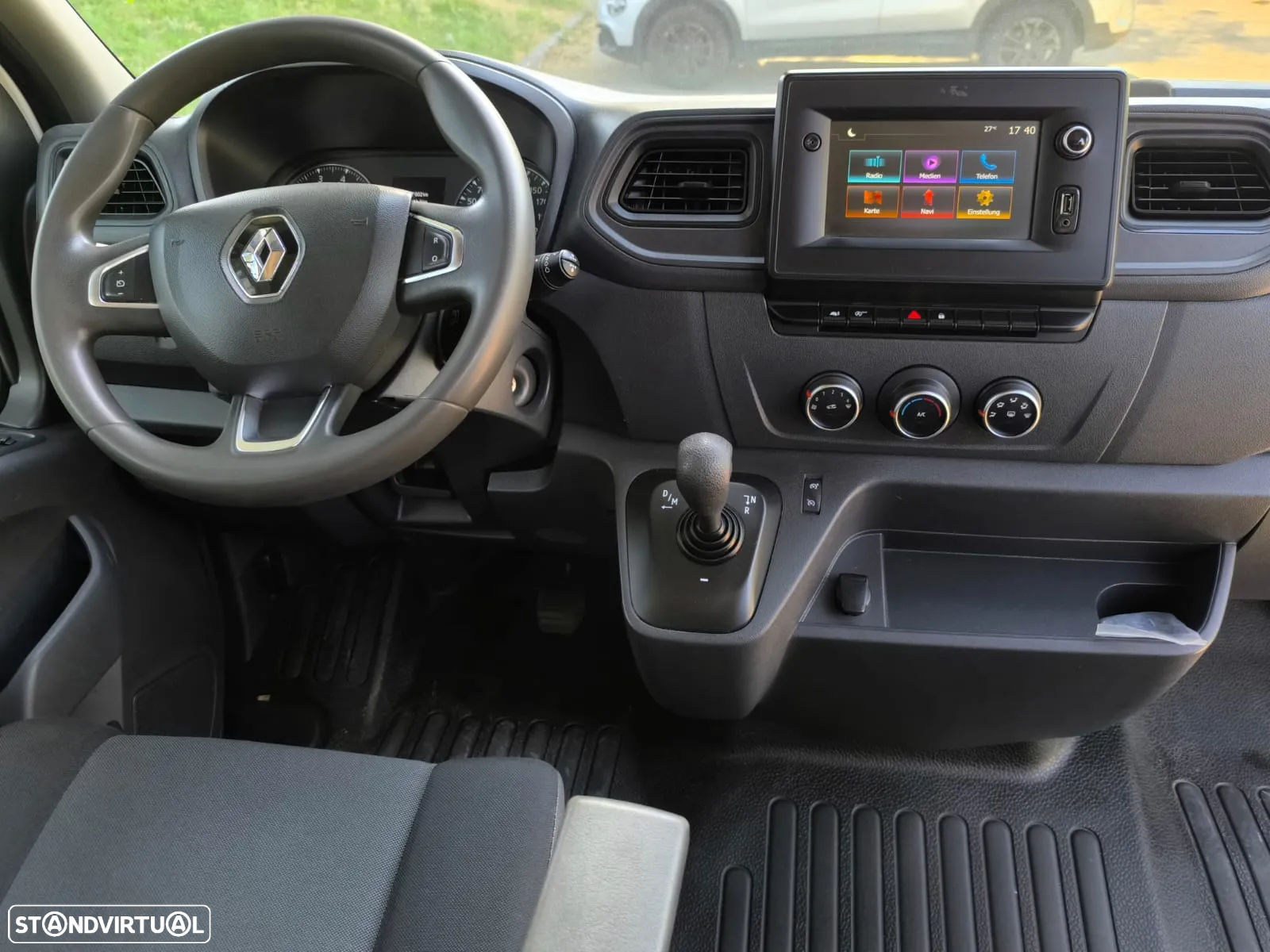 Renault Master 2.3 dCi L3H2 3.5T SS CA - 13
