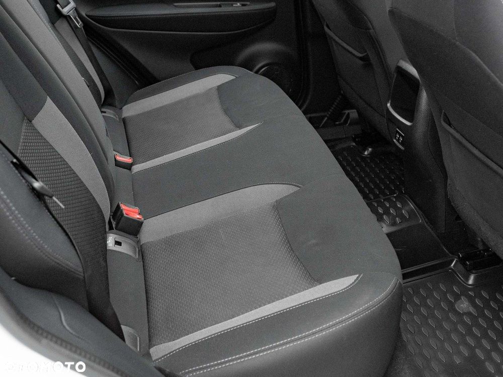 Nissan Qashqai 1.3 DIG-T N-Connecta DCT - 28