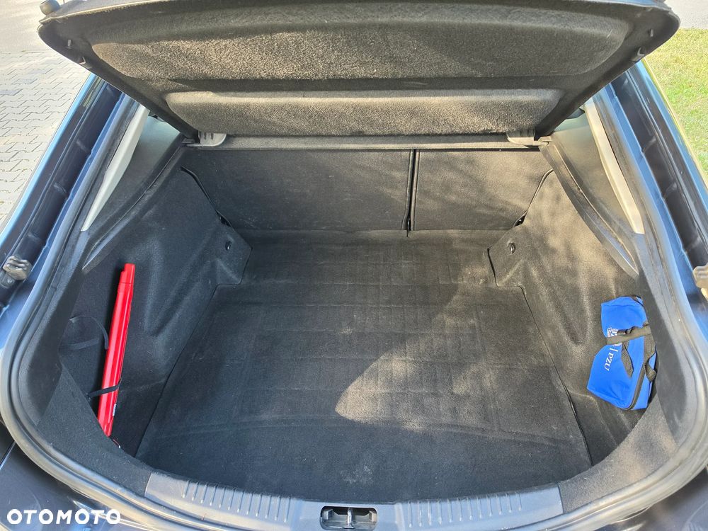 Ford Mondeo 1.8 TDCi Ambiente - 9