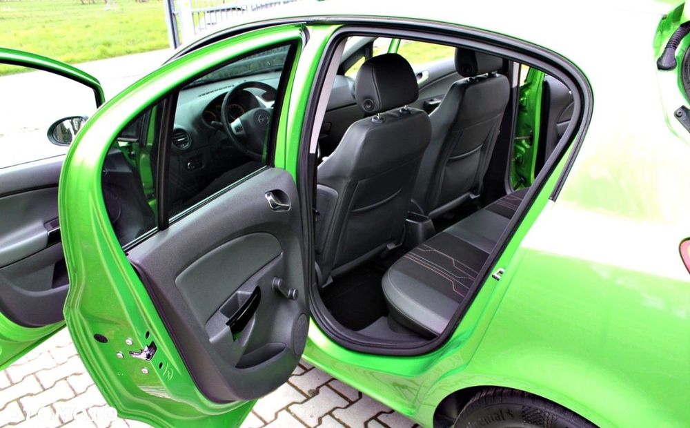 Opel Corsa - 12