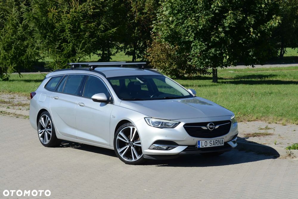 Opel Insignia Sports Tourer 1.6 ECOTEC Diesel Business Edition - 2
