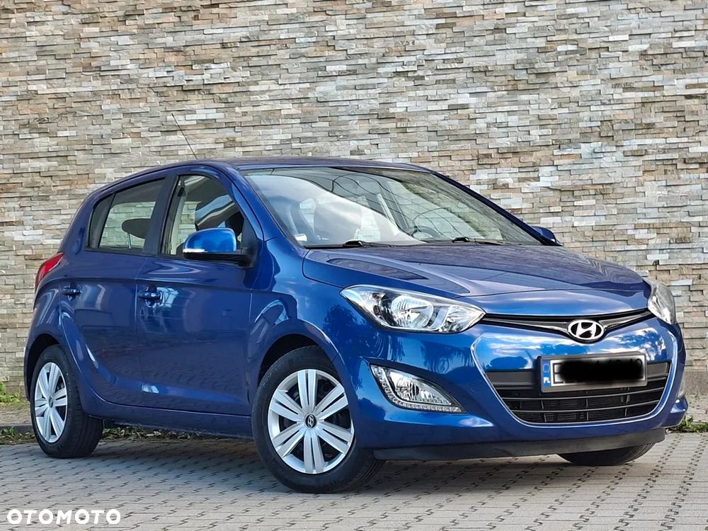 Hyundai i20 1.4 Wersja Jubileuszowa - 14