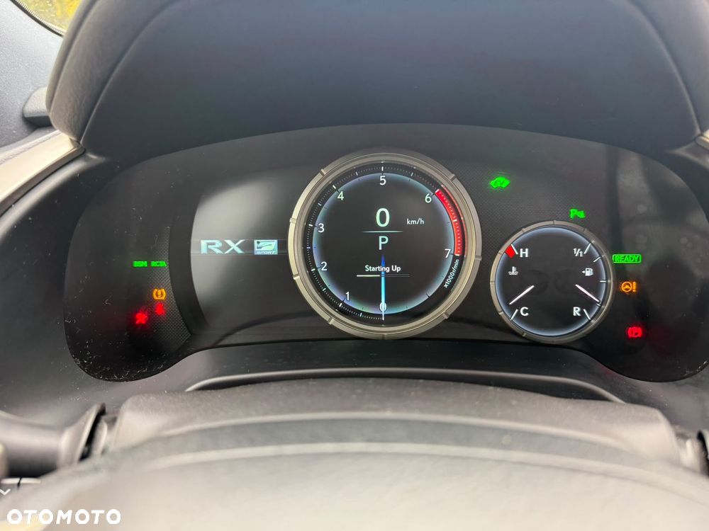 Lexus RX - 16