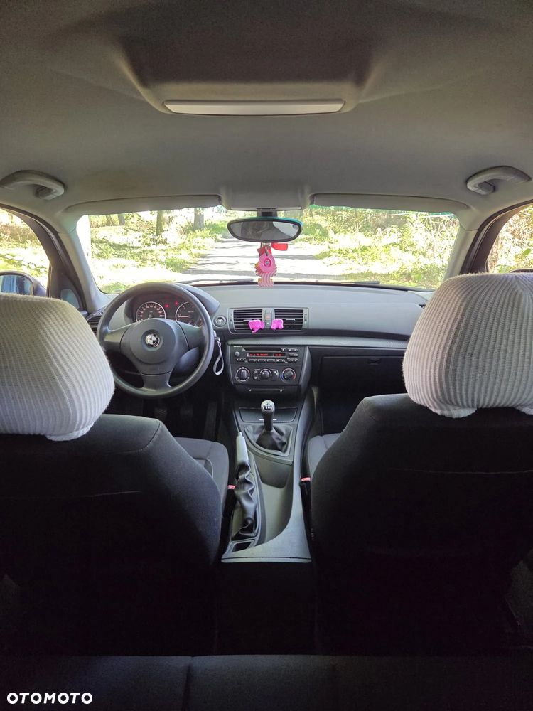 BMW Seria 1 118d - 10