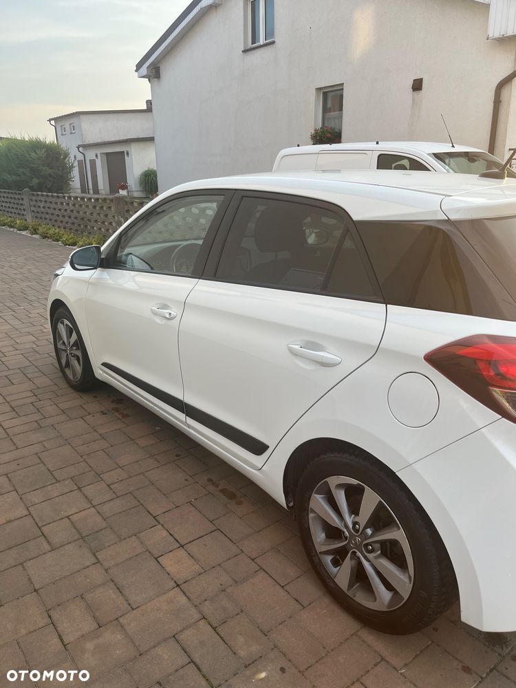 Hyundai i20 1.0 T-GDI - 4