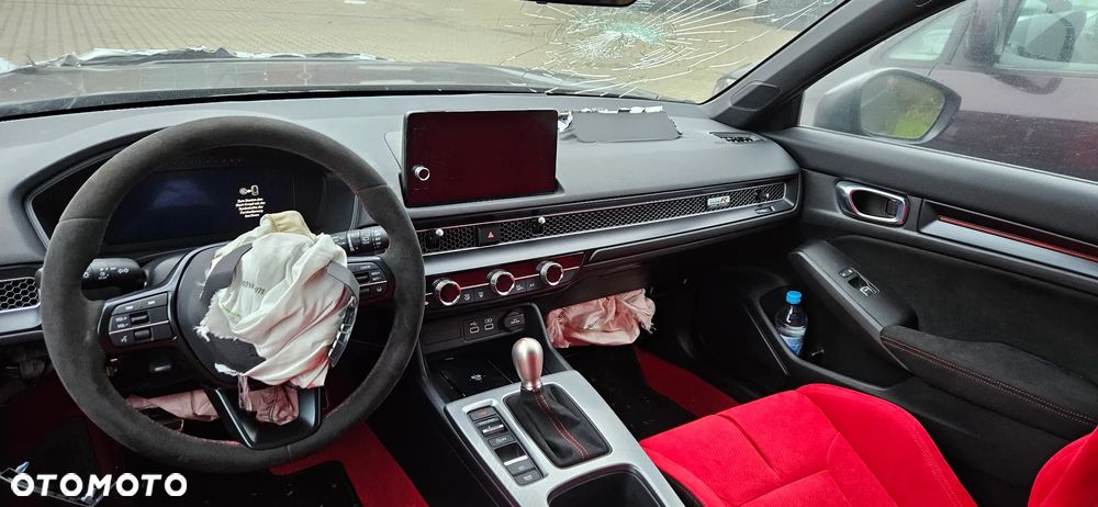 Honda Civic 2.0 VTEC Turbo Type R - 12