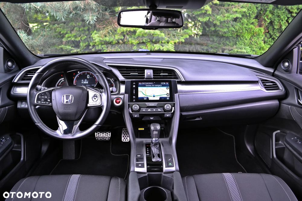 Honda Civic 1.5 i-VTEC Turbo CVT Sport Plus - 24