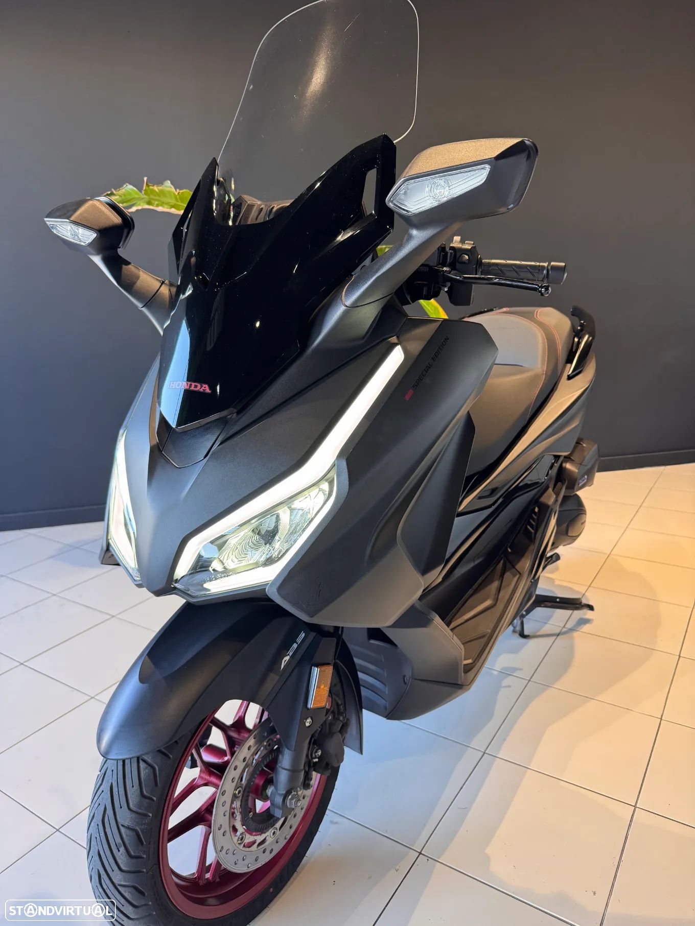 Honda Forza SPECIAL EDITION - 1