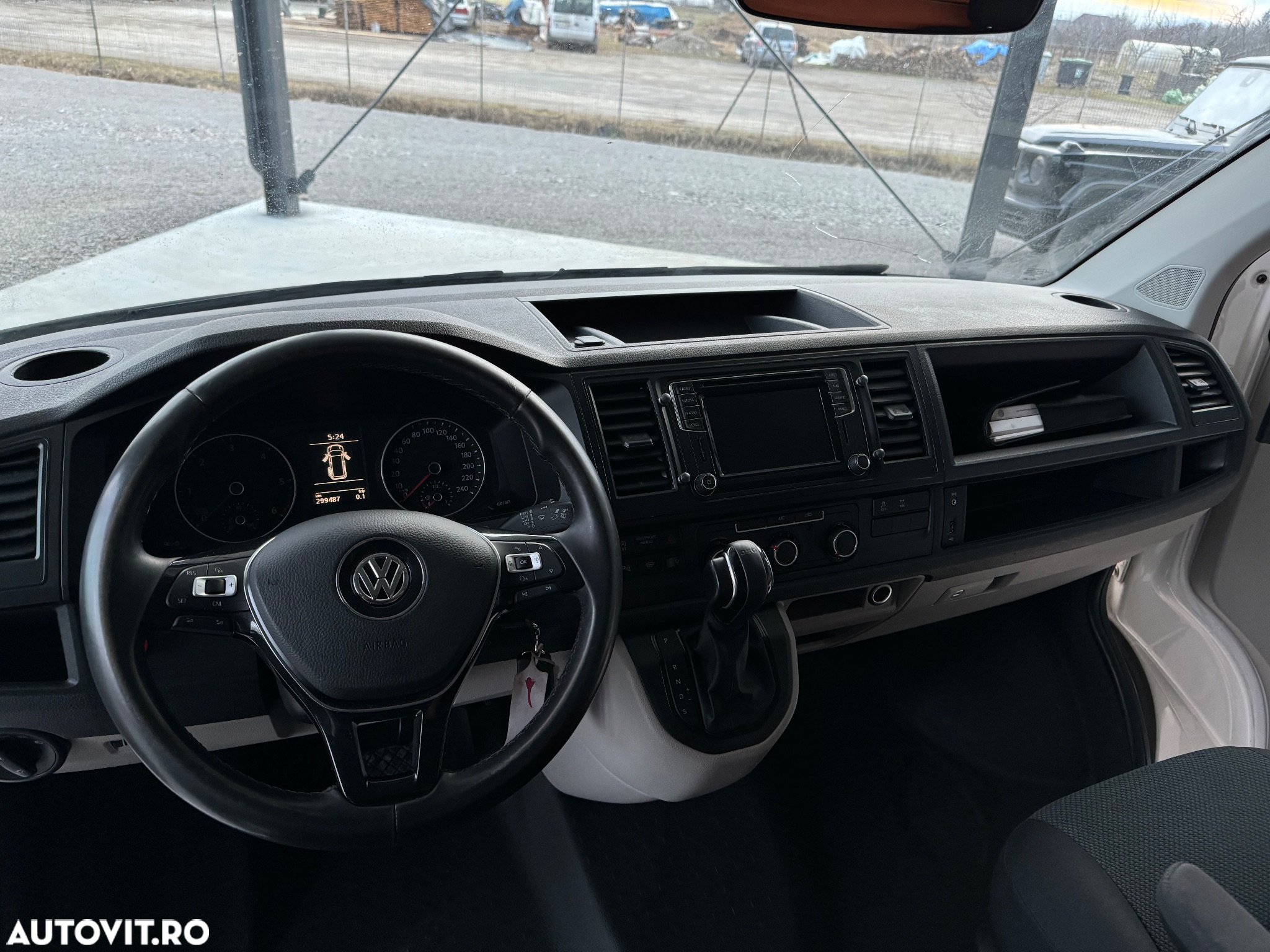 Volkswagen Transporter 4MOTION (4X4) DSG - 14