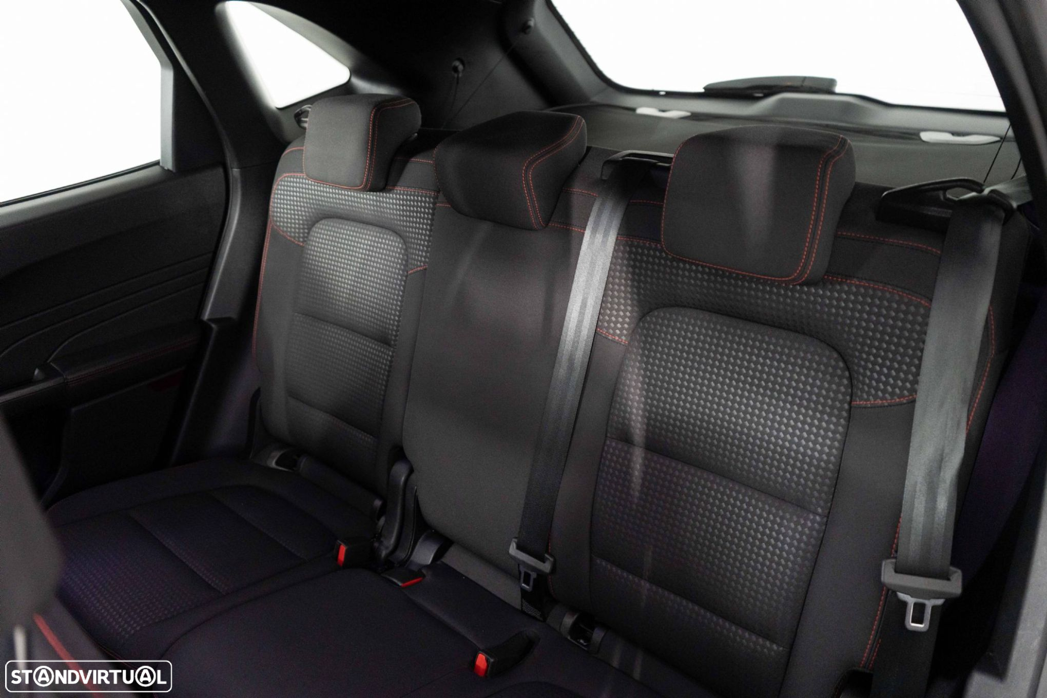 Ford Kuga - 9