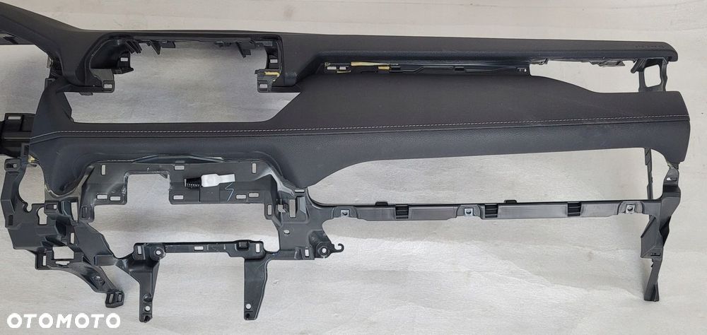 DESKA ROZDZIELCZA KONSOLA TOYOTA RAV4 V 2019- - 3