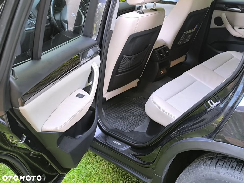 BMW X3 xDrive20d - 15