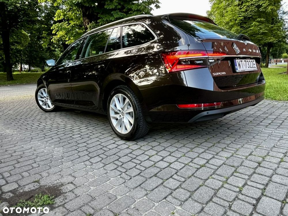 Skoda Superb 2.0 TDI SCR Ambition DSG - 14