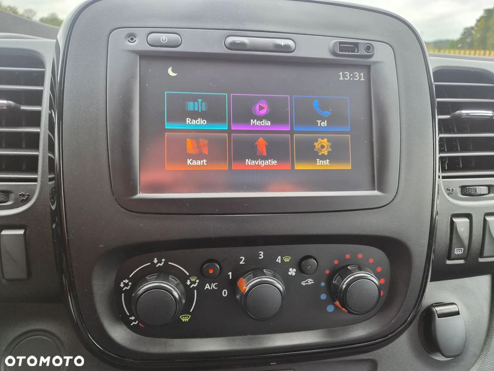 Opel Vivaro - 14