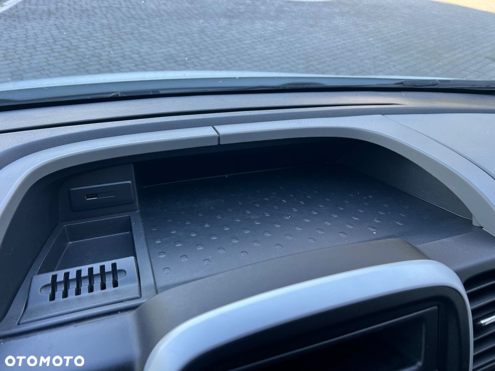 Renault TRAFIC - 22