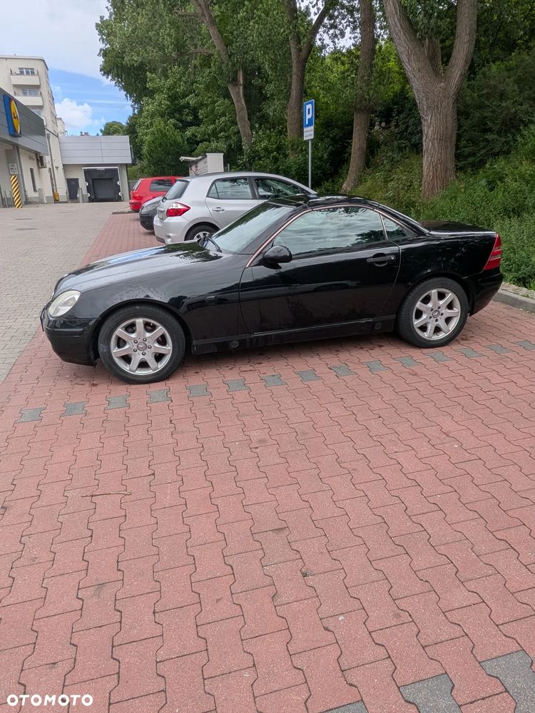 Mercedes-Benz SLK 200 - 2