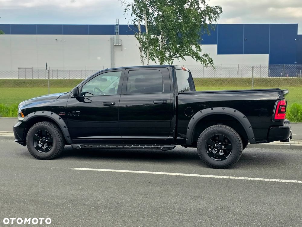 Dodge RAM - 8