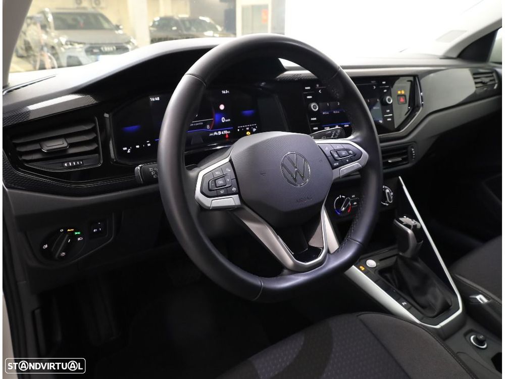 VW Taigo 1.0 TSI Urban DSG - 18