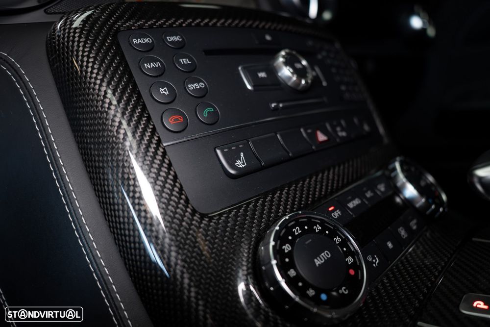 Mercedes-Benz SLS 63 AMG - 49