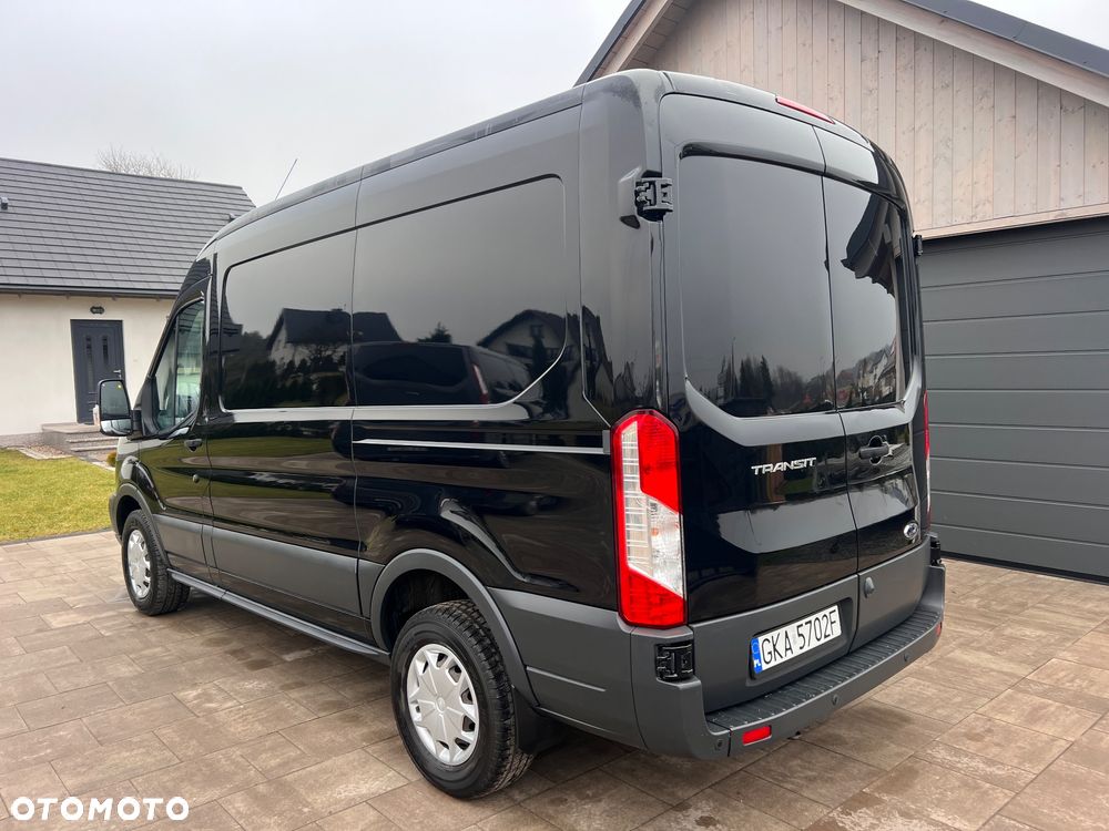 Ford Transit - 25