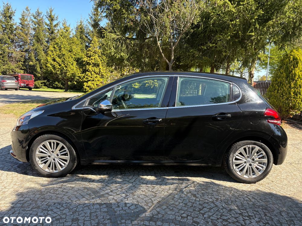 Peugeot 208 PureTech 82 Start & Stop Allure - 2