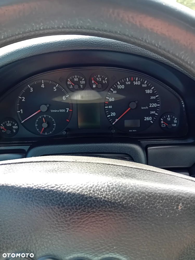 Audi A4 Limousine - 25