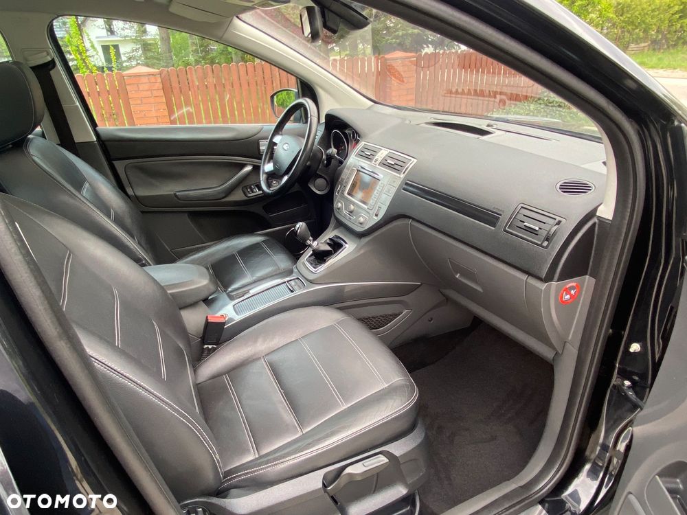 Ford Kuga 2.0 TDCi Titanium - 36