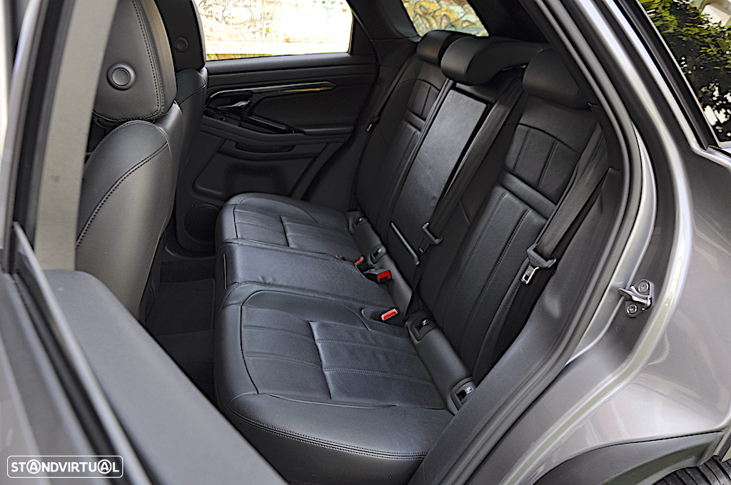 Land Rover Range Rover Evoque 1.5 P300e AWD R-Dynamic S Auto - 19