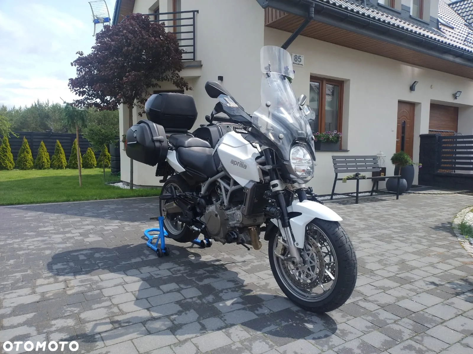 Aprilia Mana - 4