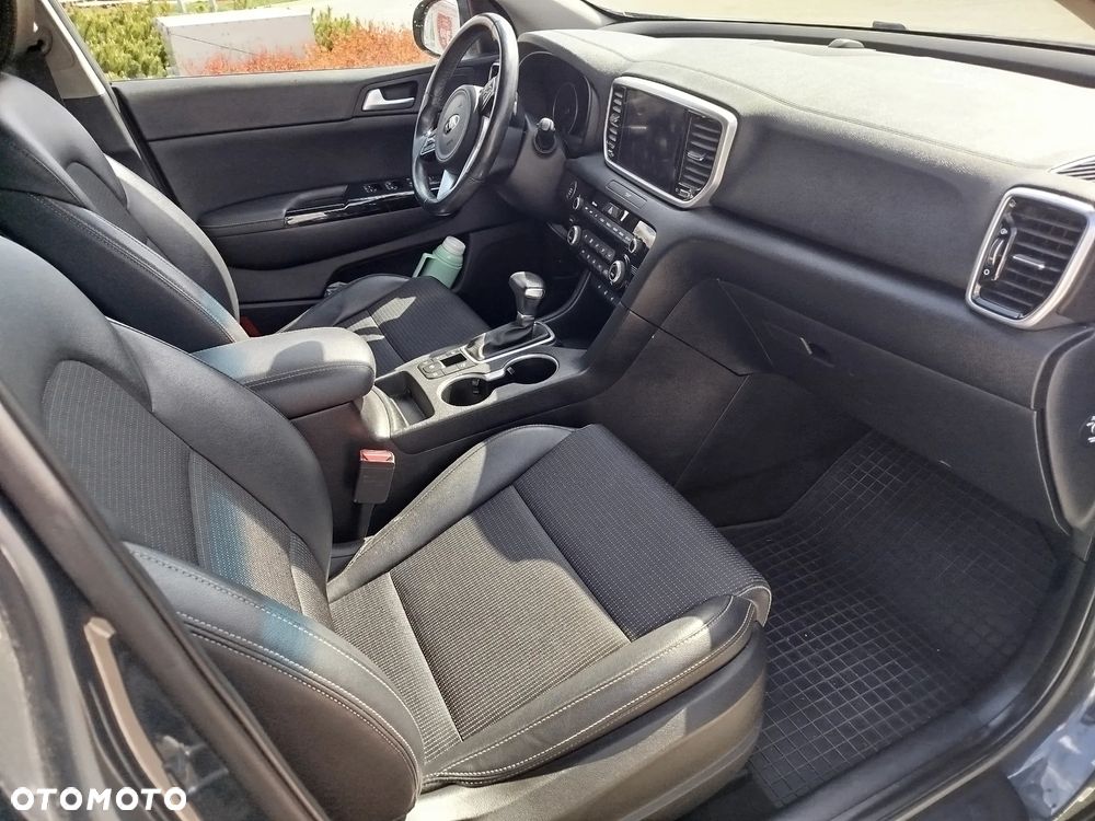 Kia Sportage 1.6 CRDI MHEV Black Edition Plus 4WD DCT - 12