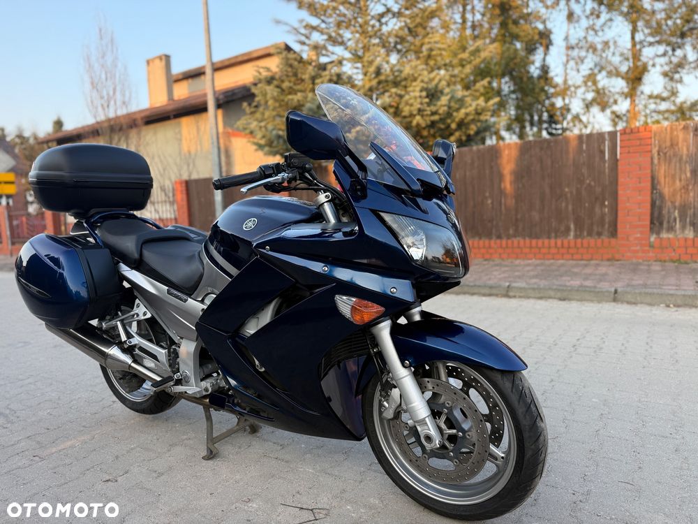Yamaha FJR - 3