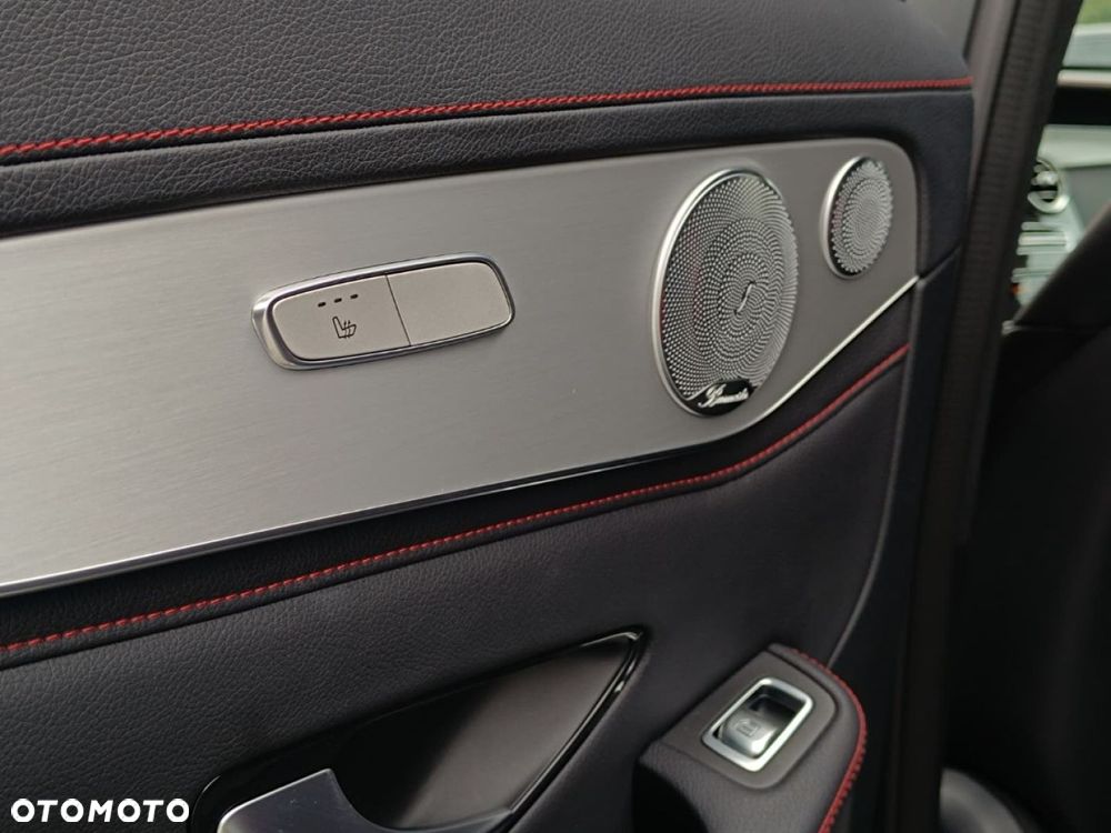 Mercedes-Benz GLC - 28