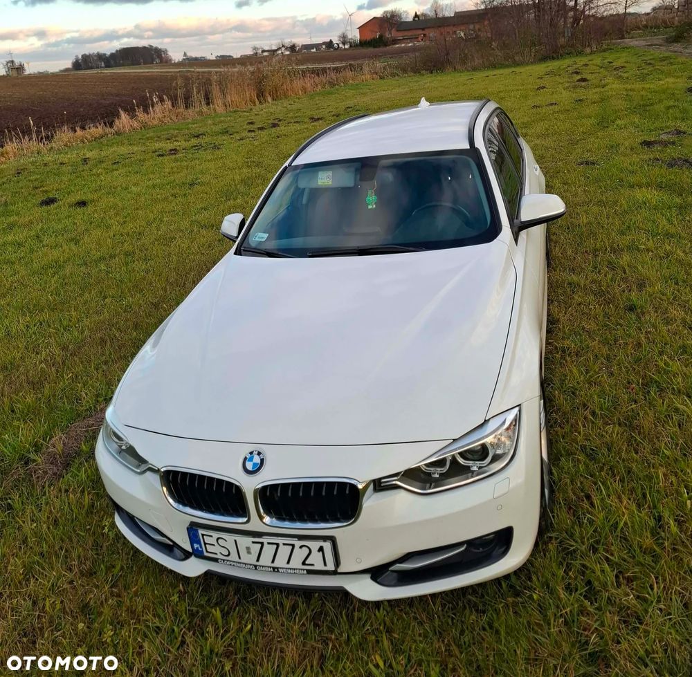 BMW Seria 3 2014 photo 4