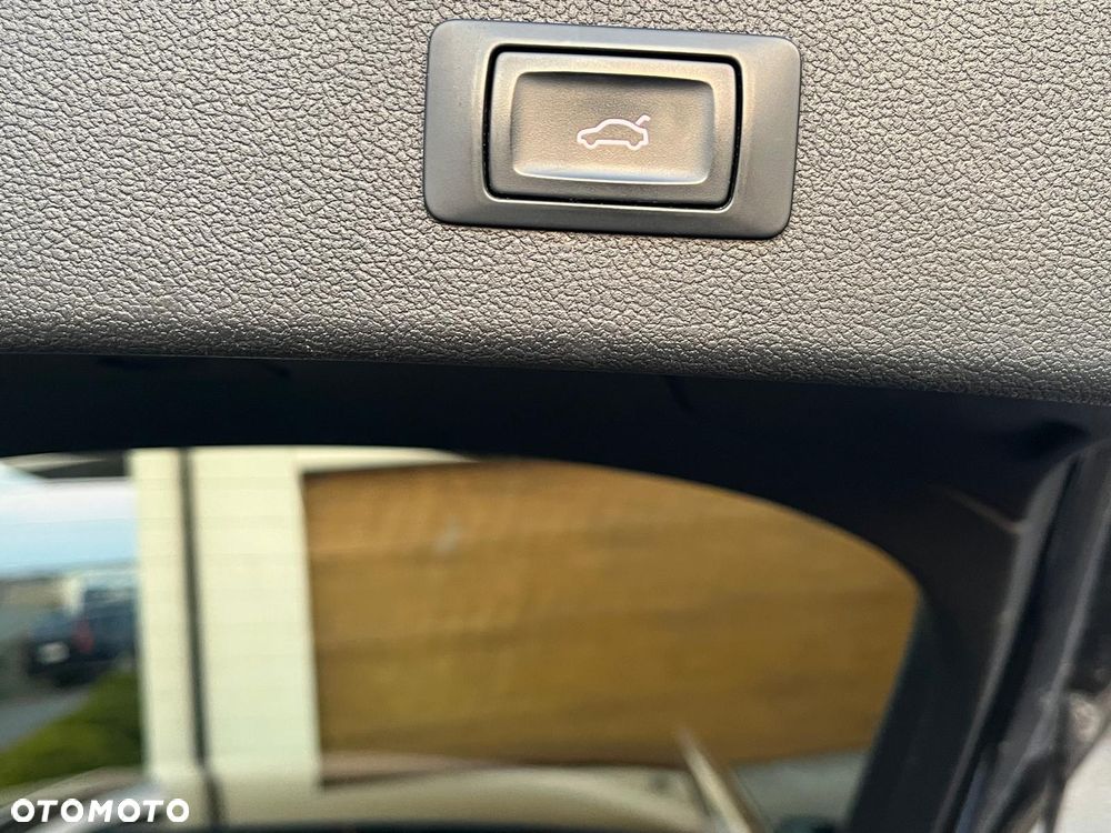Audi A4 Avant - 25
