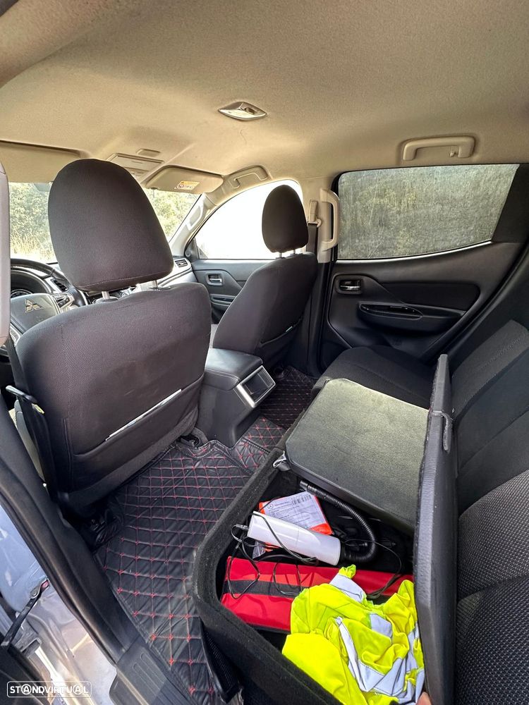 Mitsubishi L200 2.3 DI-D Strakar Space Cab 1st Edition AT 4WD - 12