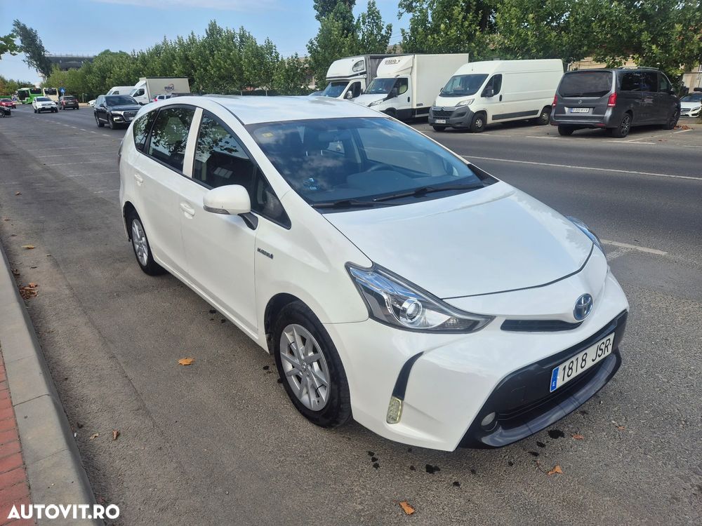 Toyota Prius+ - 1