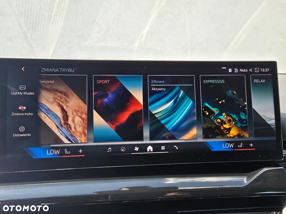 BMW Seria 5 520d xDrive - 20