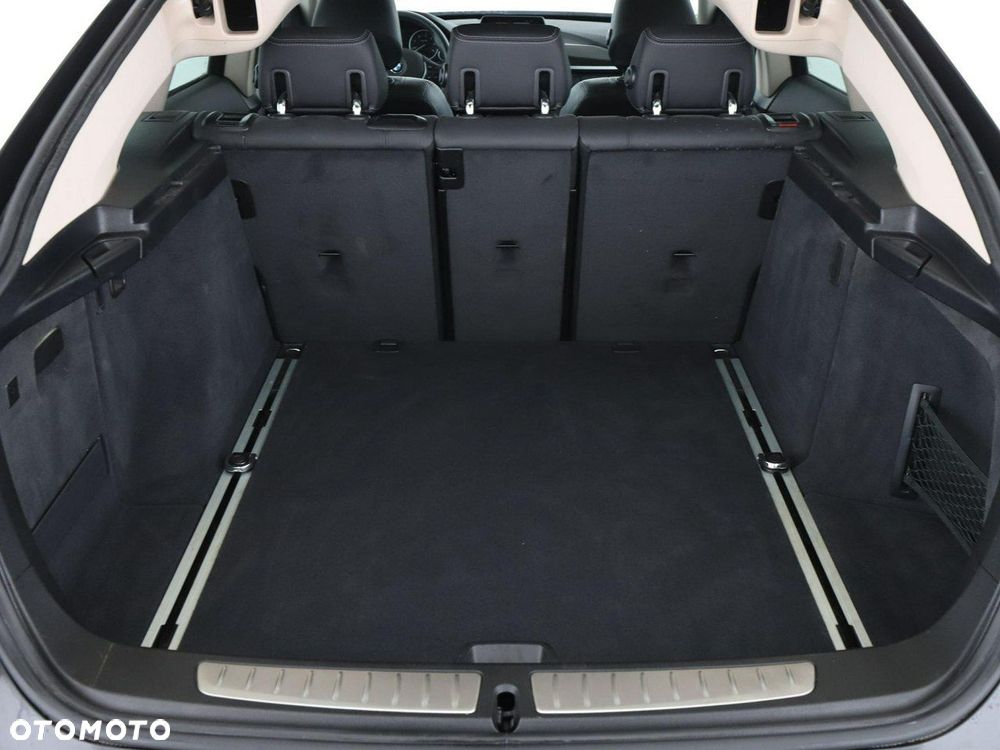 BMW Seria 3 318d Luxury Line - 20