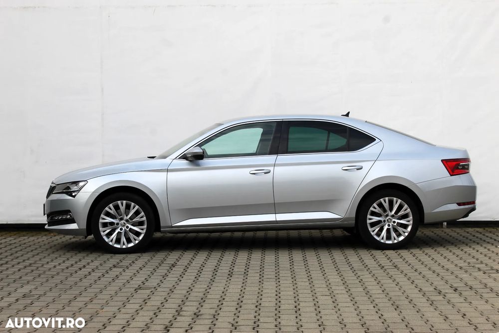Skoda Superb 2.0 TDI DSG Style - 3