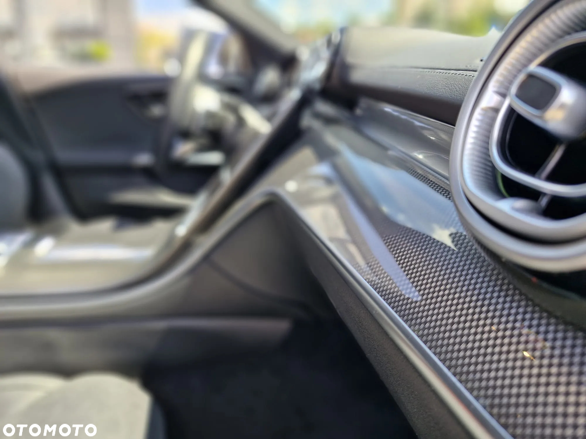Mercedes-Benz Klasa C 220 d mHEV 4-Matic AMG - 27
