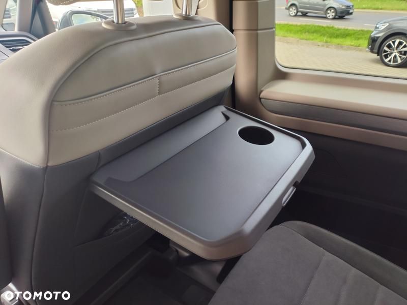 Volkswagen Multivan 2.0 TDI L2 Life DSG - 40