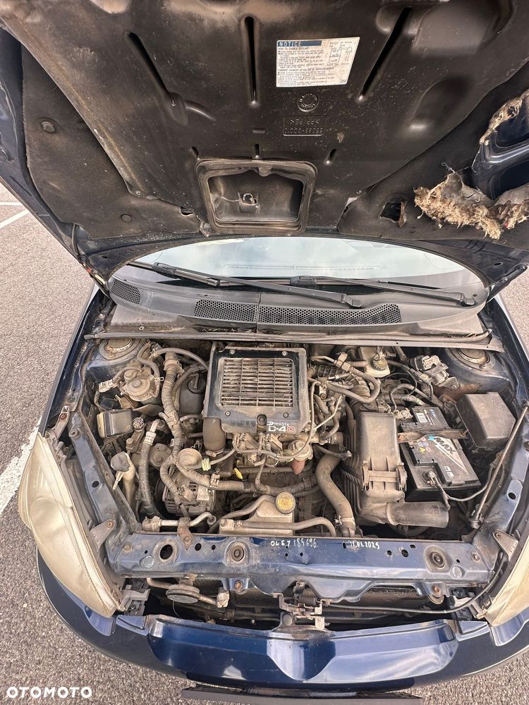 Toyota Yaris 1.4 D-4D Base - 6