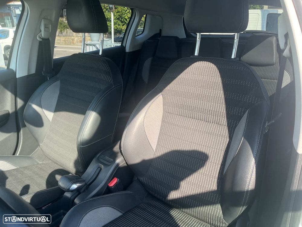 Peugeot 2008 1.5 BlueHDi Allure - 11